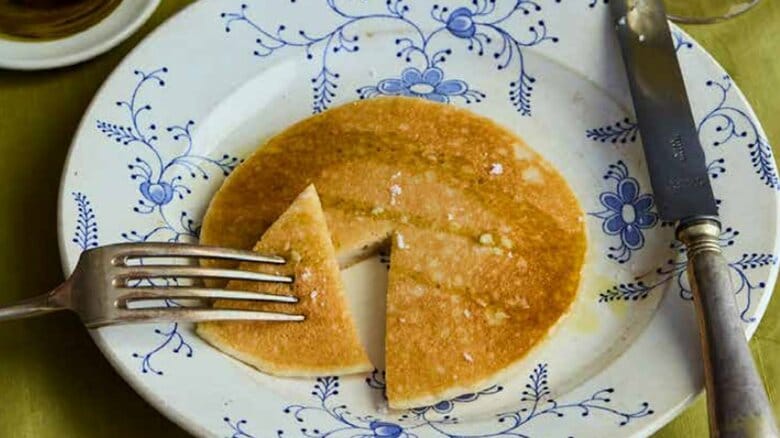 フライパンで「卵・小麦粉・乳製品ゼロ」のおやつができる！ジャガイモパンケーキと焼きイモブラウニーの作り方｜FNNプライムオンライン