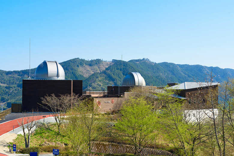 星の文化館外観(星の文化館提供)