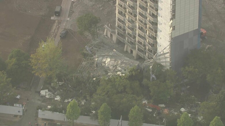 足場が崩れた茨城・つくば市の解体現場