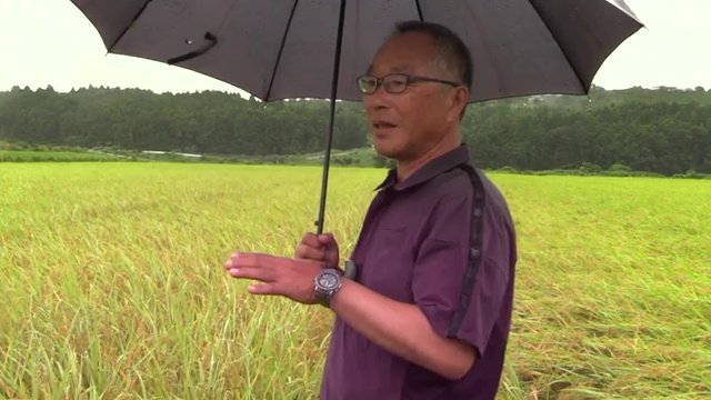 農家の鈴木恒男さん