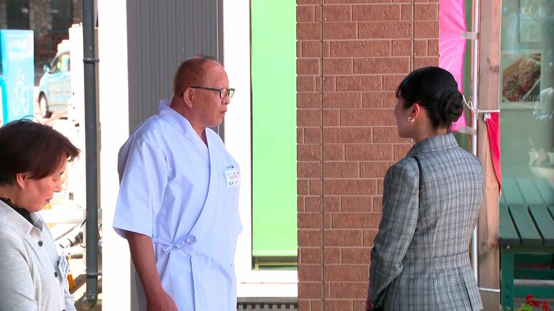 志賀町「道の駅とぎ海街道」で仮設店舗を視察された