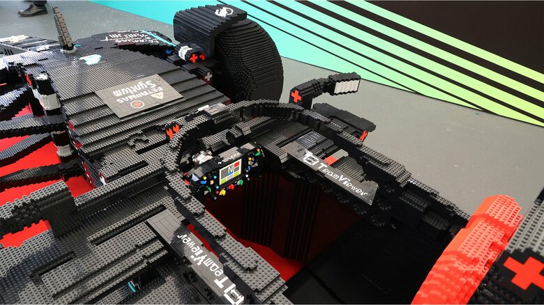 人が入ることもできる操縦席