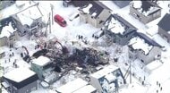【速報】まるで爆撃の跡…ガス爆発か―粉々に吹き飛んだ住宅の残骸…火元の住宅から性別不明の遺体…60代妻と連絡取れず『ガスくさい』通報相次ぐ…警察と消防が原因究明急ぐ＜北海道札幌市＞
