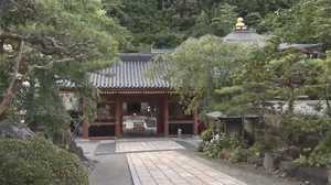 高野山の僧侶が