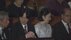 紀子さまシルバーの清楚な装い　秋篠宮ご夫妻がオペラ公演を鑑賞　文…