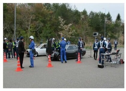 【不正改造】爆音などの不正改造車１３台に整備命令書　日曜の朝、岡山運輸支局など街頭車両検査【岡山】