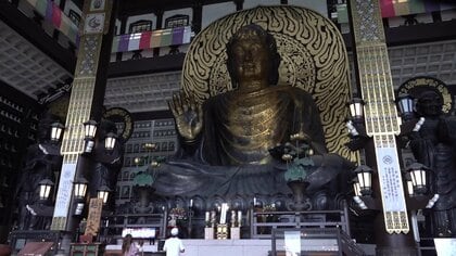 “映えスポット”続々で外国人観光客が熱視線！“日本一”巨大な「越前大仏」や壁一面に並ぶ千体超の石仏がSNSで人気【福井発】