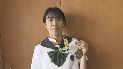 次の目標は全日本選手権…ＩＨ卓球の女子シングルスで県勢１９年ぶり優勝　面手凛選手が優勝報告【岡山】