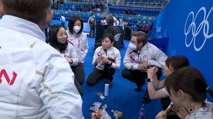 カーリング女子 中国に快勝　藤澤五月の右手に世界が注目