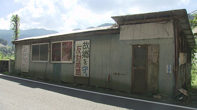 石木ダム反対派住民の「団結小屋の撤去は許さない…」　議員連盟が緊迫した状況を県民に訴え｜FNNプライムオンライン