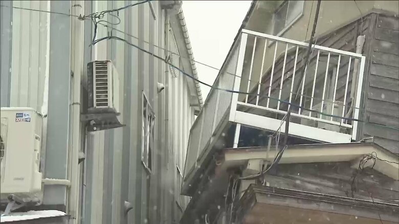 「余震で隣家に近づいてきた」　損傷受けた建物は被災地で続く雪の重みで“倒壊危機”も　輪島市小中学校　受け入れ再開｜FNNプライムオンライン