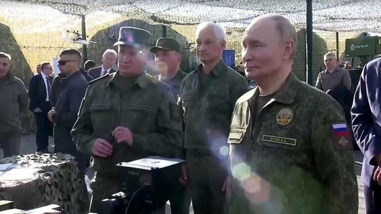 プーチン大統領　ベラルーシとの合同軍事演習を視察　10万人規模　25カ国が視察｜FNNプライムオンライン