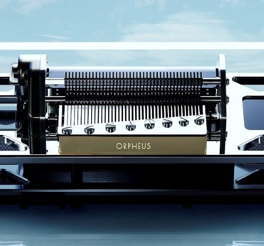 次世代オルゴール「オルフェウス KANATA」（提供：日本電産サンキョー）