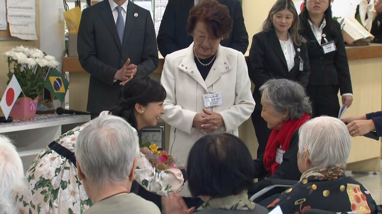 サンパウロで日系人の高齢者と交流された
