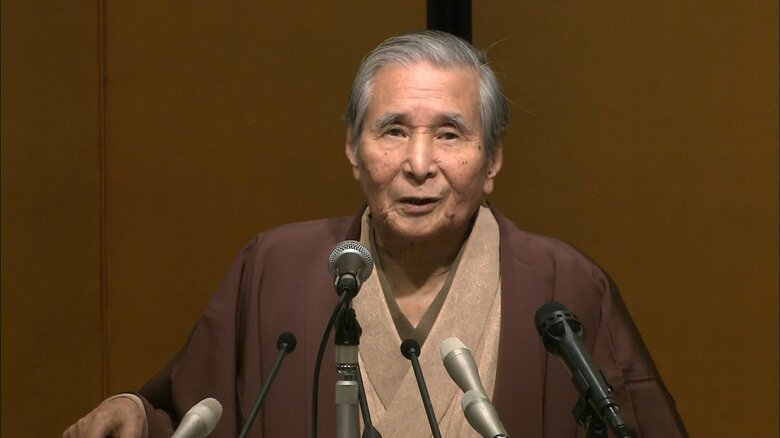 文化勲章に選ばれ記者会見を行った桂米朝師匠（2009年10月）