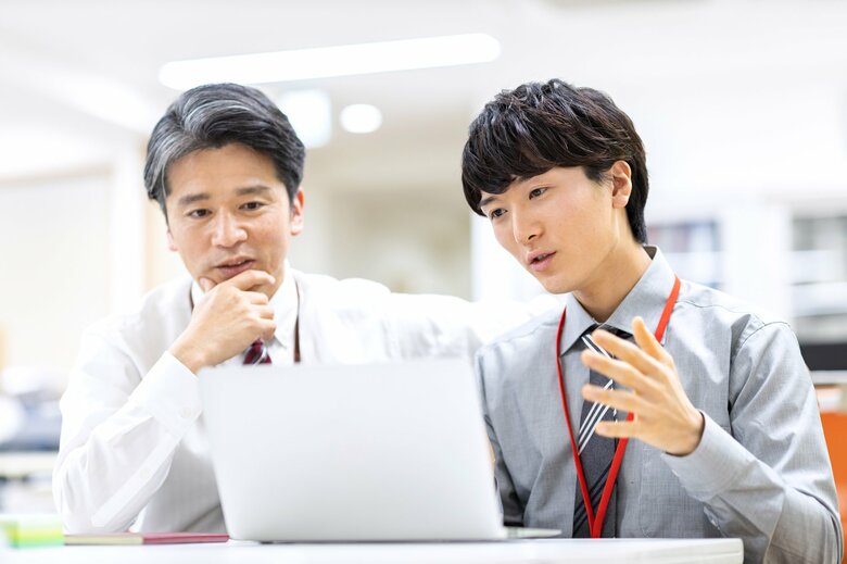 若手が力を発揮できる環境をつくることも大事（画像：イメージ）