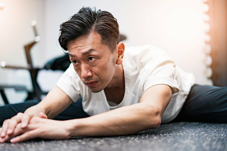 静的ストレッチは筋肉のケアをする上で必要（画像：イメージ）