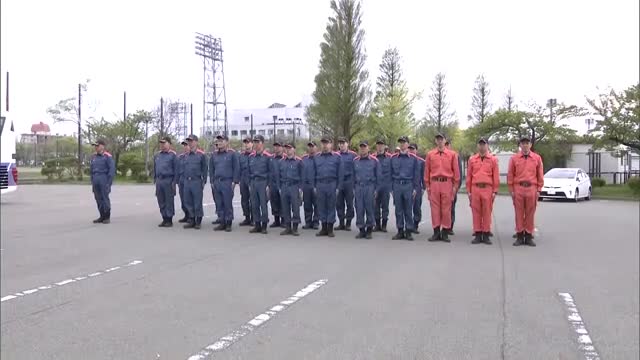延焼続く岩手・大槌町の山林火災現場へ　「緊急消防援助隊」2次隊117人が出発　秋田