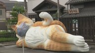 招き猫の「右手上げ」「左手上げ」…その意味の違いは？　“巨大ネコ”出迎える「招き猫ミュージアム」【愛知発】