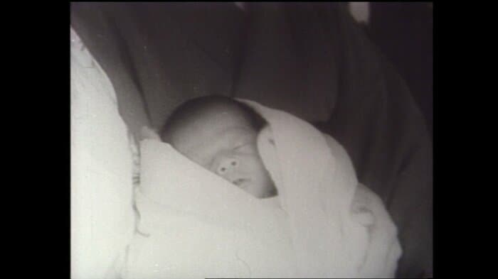 昭和35(1960)年2月23日に誕生された浩宮徳仁親王