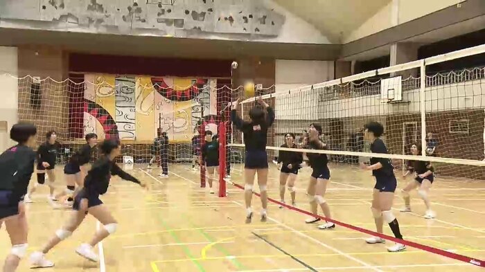 春高全国大会でベスト8を目指す盛岡誠桜の練習