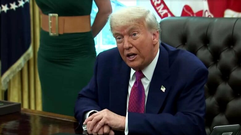 トランプ大統領がロサンゼルス抗議デモで反乱法の発動示唆「ひどい状態…彼らは報酬もらい問題を起こす扇動者だ」｜FNNプライムオンライン