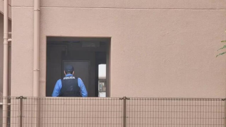 「ナイフで刺された」松山のマンションで１０代女性背中と足から出血　容疑固め交際相手男性逮捕へ【愛媛】｜FNNプライムオンライン