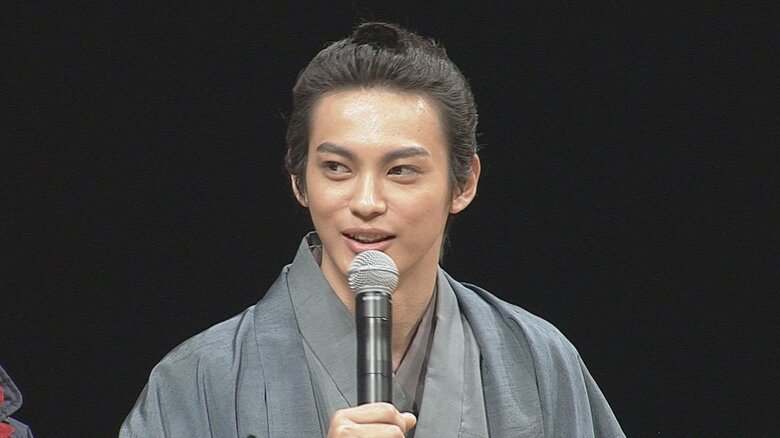 神尾楓珠、凛々しい侍姿でファンを魅了　時代劇ドラマ共演者と絶賛する郷土料理「りゅうきゅう」とは【大分発】　｜FNNプライムオンライン