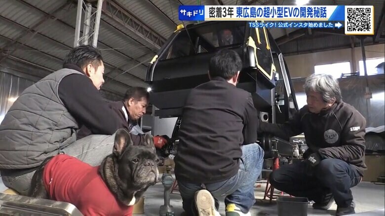 定年後にKGモーターズの一員になった氏本卓志さん（右）