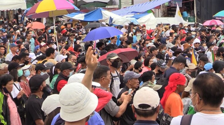 【速報】タイ 再び大規模反政府集会 緊迫 王室支持派と一時衝突