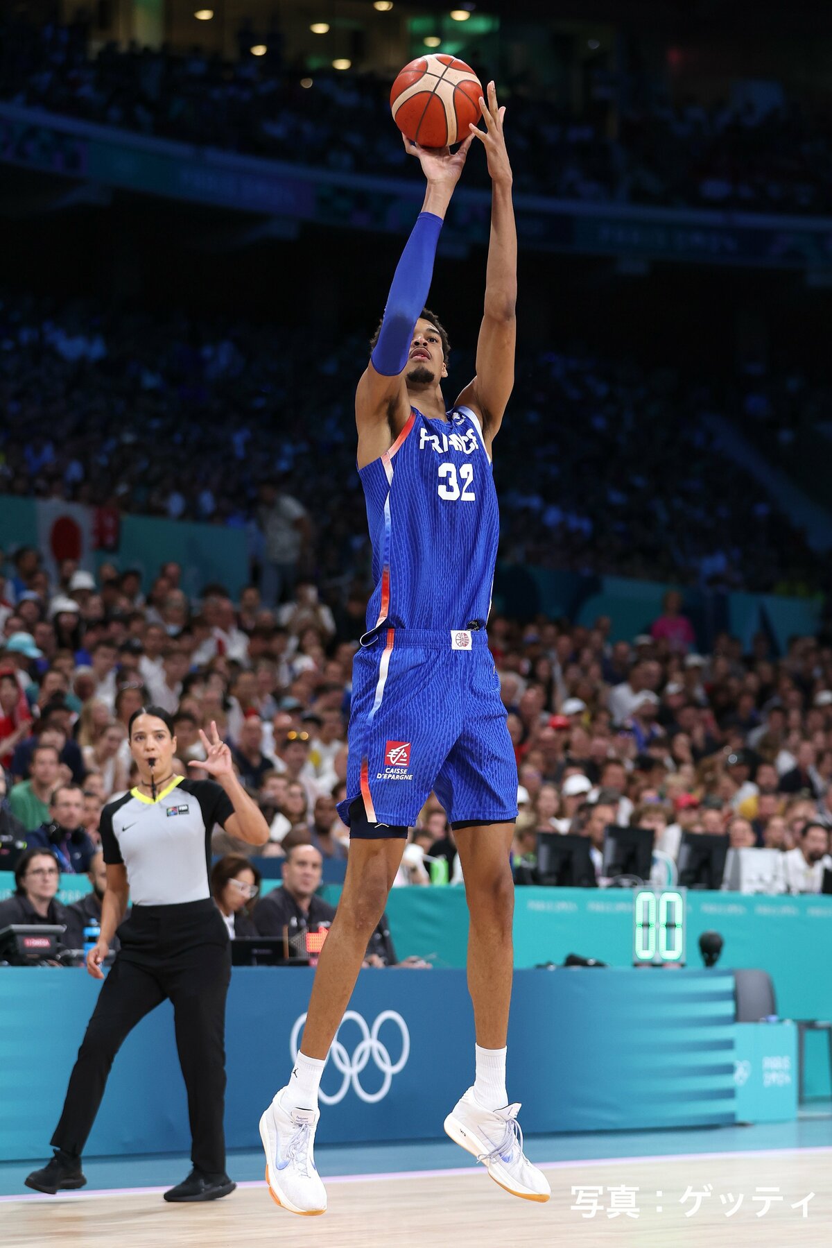 ウェンバンヤマの“壁”高かった…富樫と55センチ差！超アウェイ歴史的大