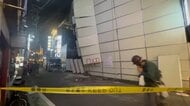 東京・恵比寿の繁華街で解体工事現場を囲むパネルの一部が崩れる　付近は一時通行止めに