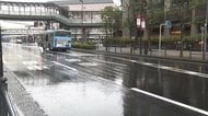 路線バスが男性2人はね1人重体1人軽傷…飲酒後に横断歩道ない駅前ロータリー近くを渡っていたか　乗客にけがなし　川崎