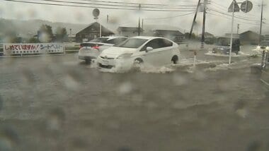 「早めの避難を」川が氾濫の恐れ…