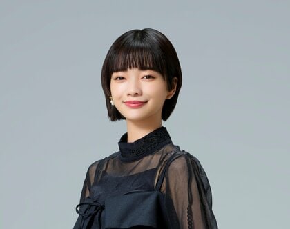 【函館競馬開幕】海の見える競馬場に見上愛さん来場！初日を華やかに彩る、“はこたろう”エピソードも飛び出した、函館初日