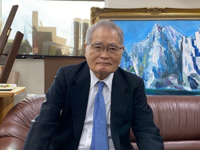 亀井静香氏は、衆議院議員(通算13期)時代に、運輸、建設、金融担当相などを歴任した