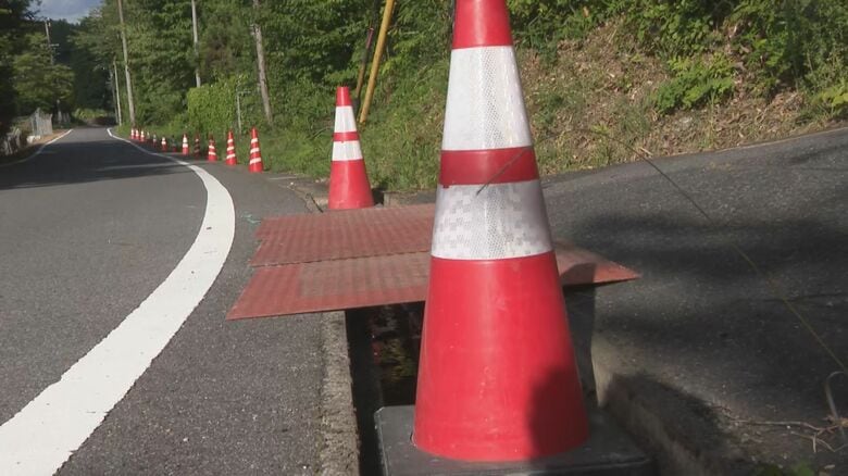 被害額は約90万円相当…道路の側溝から1枚約18kgある鉄製の蓋31枚が盗まれる 同じ市内で6月にも約50枚｜FNNプライムオンライン