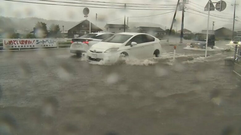 「早めの避難を」川が氾濫の恐れ…"線状降水帯"発生　島根・鳥取に大雨　10日頃まで厳重な警戒を