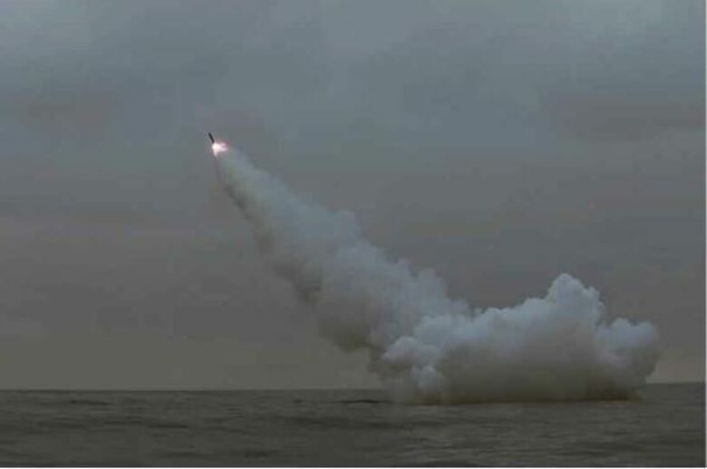【速報】北朝鮮が12日海上から巡航ミサイル2発　米韓合同演習に反発か｜FNNプライムオンライン