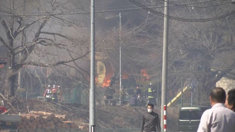 住宅1棟全焼　男性2人けが　宮古市で火事　岩手県｜FNNプライムオンライン