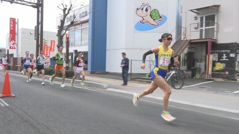 15キロ過ぎで抜け出す山田選手