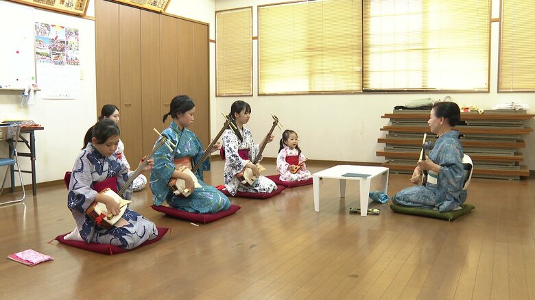 二人は毎週、稽古に通う