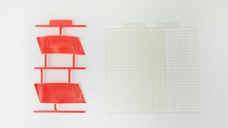 実際のパーツ。シャリのコメはなんと364粒！（マグロ）