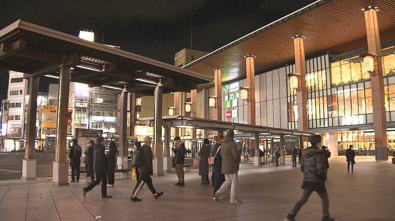 JR長野駅前（1月28日夜）