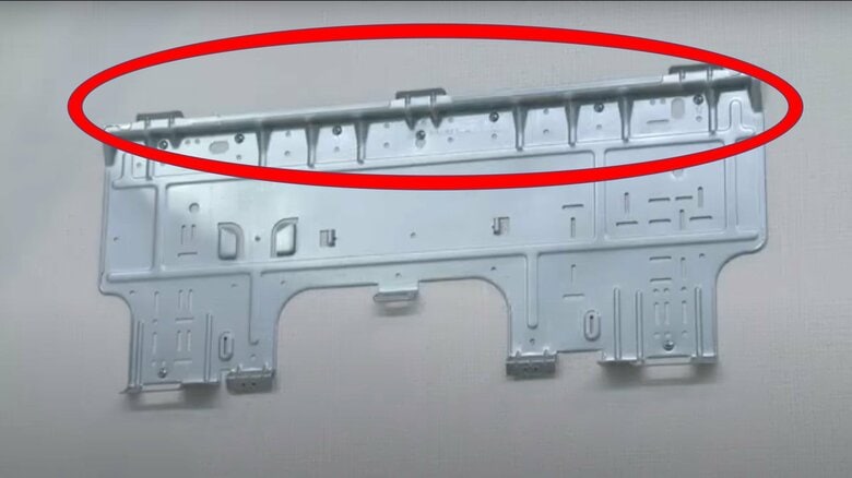 赤丸部分がフックになるという（画像提供：ダイキン工業）