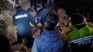 夜中にマグニチュード7.0の強い地震　建物倒壊で「担架持ってきて！」死傷者90人超　避難者1万2500人　中国・チベット自治区