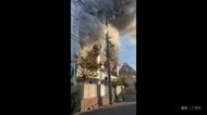 「2階から黒い煙」マンションで火事2時間後に鎮火…火元とみられる部屋の焼け跡から1人の遺体　千葉・松戸市　
