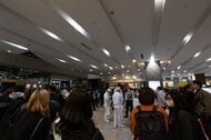 【札幌ステラプレイス火事】エスカレーター2基焼けて鎮火「急に画面真っ暗…演出かと」映画館など館内の買い物客ら避難し体調不良者も…15日は休業し以降は今後判断へ〈北海道〉