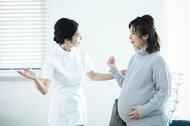 「メリットがリスク上回る」妊婦のコロナワクチン接種で学会が新提言 理由を聞いた