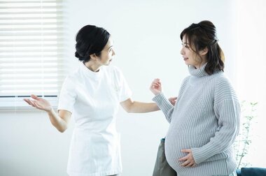 「メリットがリスク上回る」妊婦のコロナワクチン接種で学会が新提言 理由を聞いた